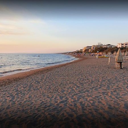 Maison Antoinette San Vincenzo Ngoại thất bức ảnh