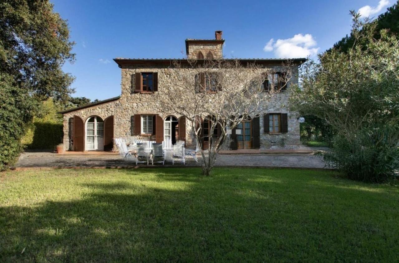 Maison Antoinette San Vincenzo Ngoại thất bức ảnh
