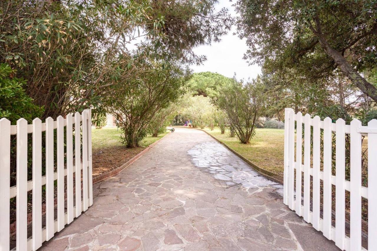 Maison Antoinette San Vincenzo Ngoại thất bức ảnh