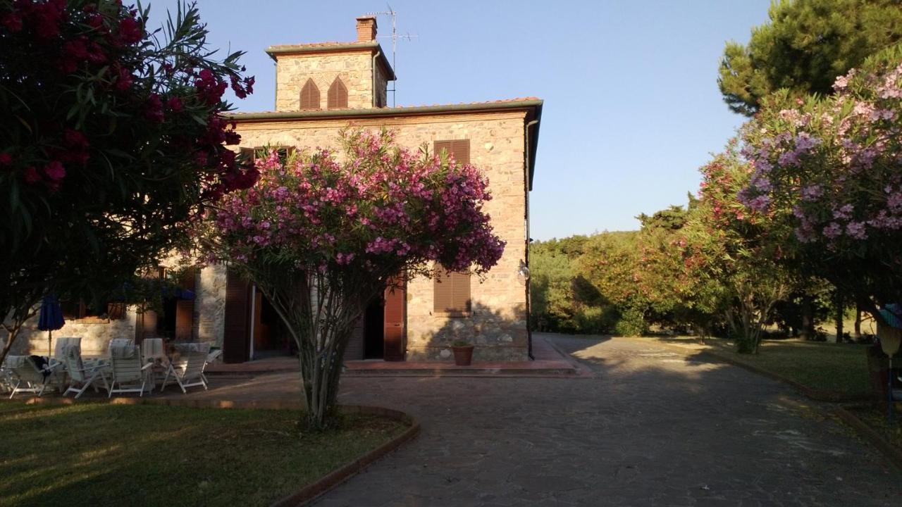 Maison Antoinette San Vincenzo Ngoại thất bức ảnh